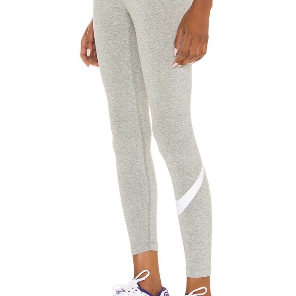 NEW Nike NSW Essential Swoosh Legging Grey XS - Picture 4 of 7